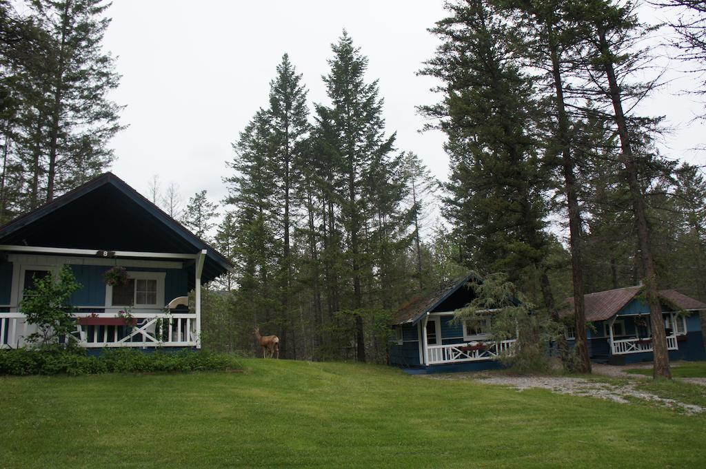 Fairmont Mountain Bungalows Fairmont Hot Springs Bagian luar foto