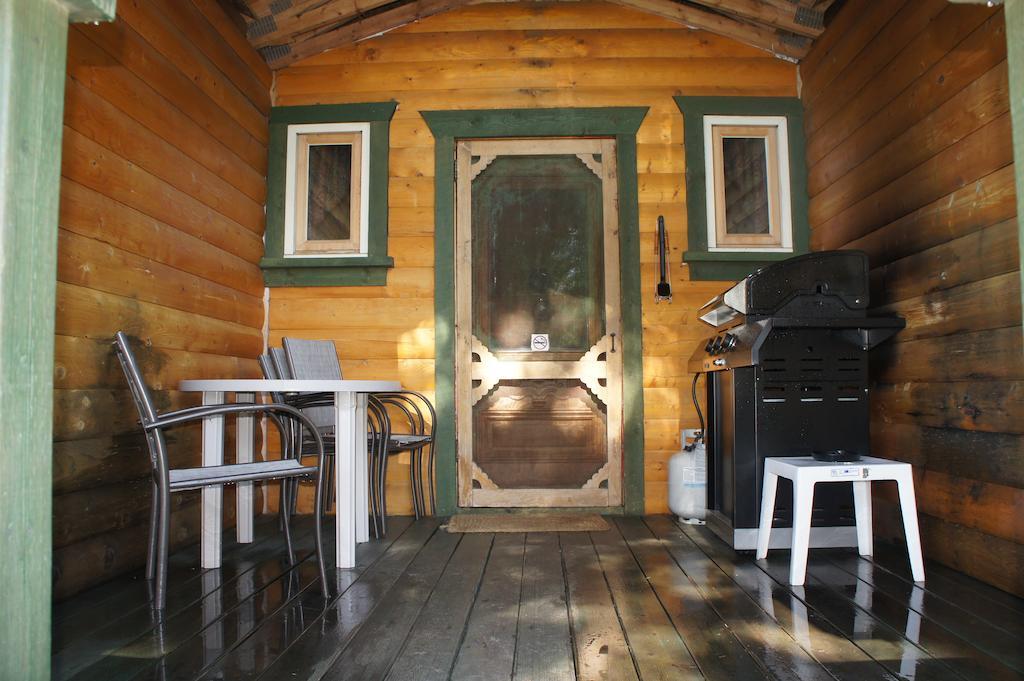 Fairmont Mountain Bungalows Fairmont Hot Springs Ruang foto