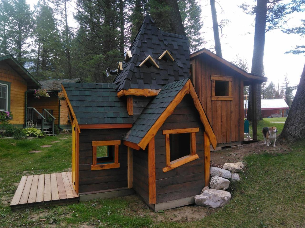 Fairmont Mountain Bungalows Fairmont Hot Springs Bagian luar foto